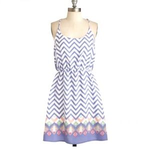 Everly Purple Dress Lavender & White Chevron Racerback Casual Sun Dress Medium
